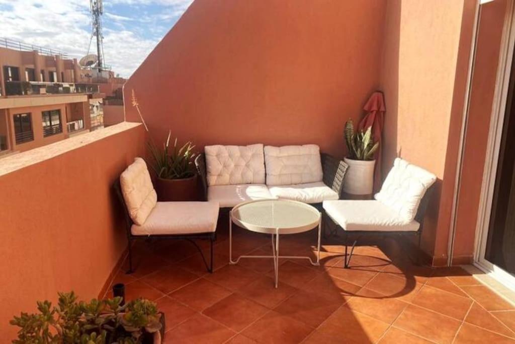 Sunny Terrace & Comfy Beds In Marrakech Leilighet Marrakesh Eksteriør bilde